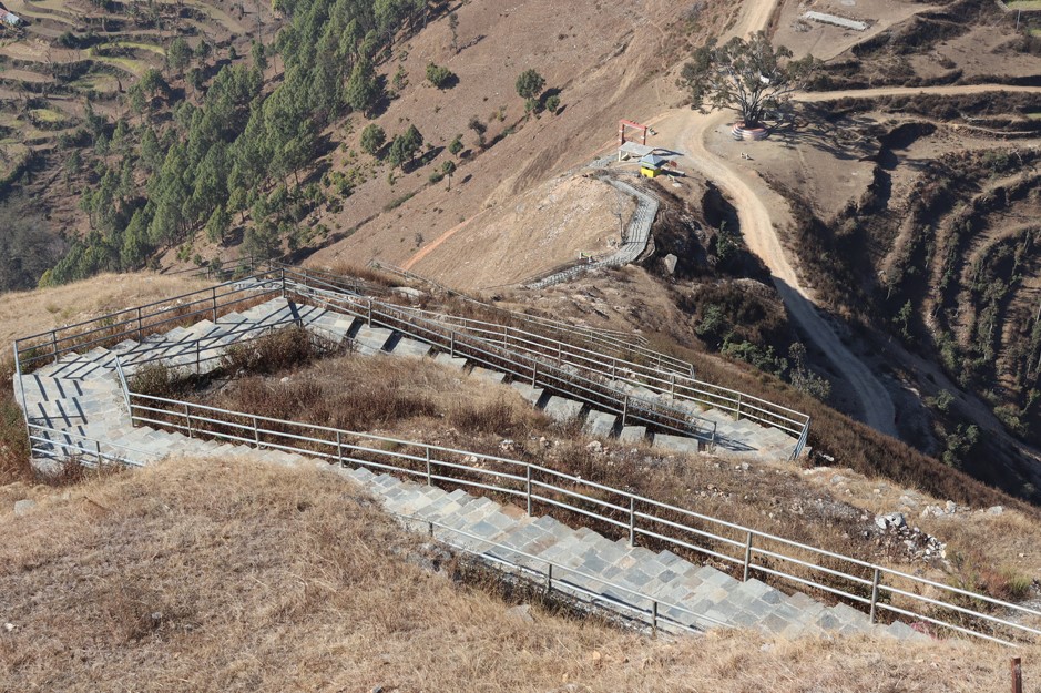 ग्रामीण पर्यटकीय स्थल ओखरकोट